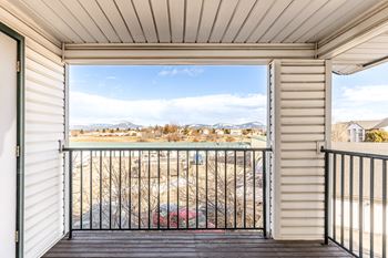 Patio/balcony*